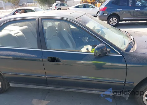 1997 Honda Accord Ex z USA, uszkodzony, nr VIN 1HGCD5554VA225091